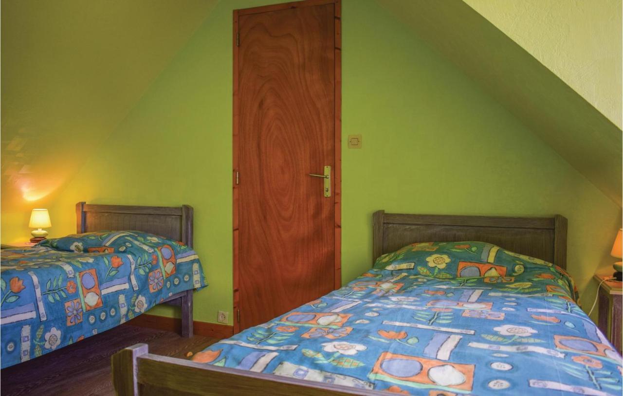 Nice Home In Plehedel With Wifi 외부 사진